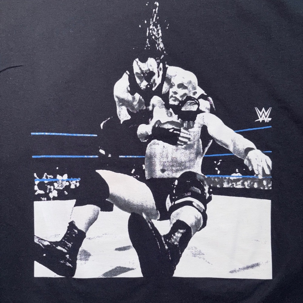 WWE Undertaker vs Stone Cold Steve Austin Graphic T-Shirt Mens Black Wrestling - Picture 2 of 3